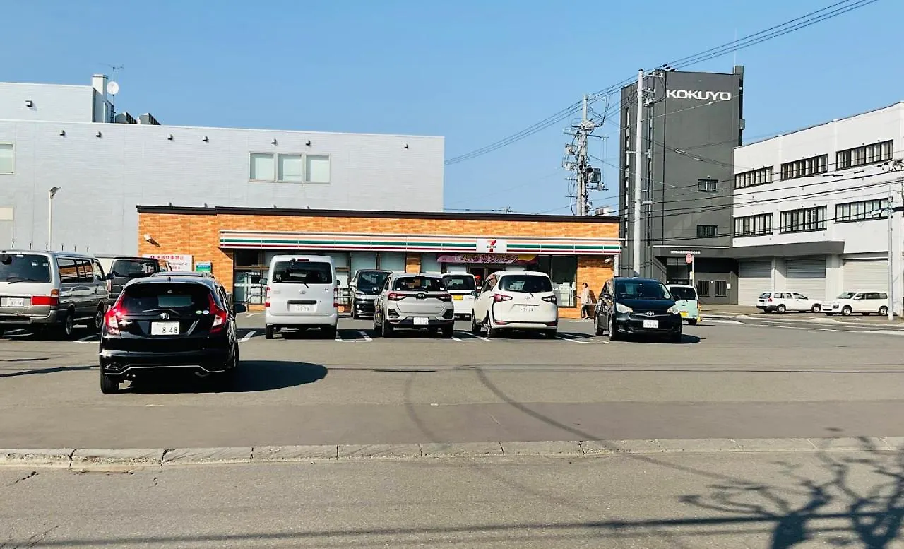 札幌市Warm House3アパートメント 0*, 札幌市